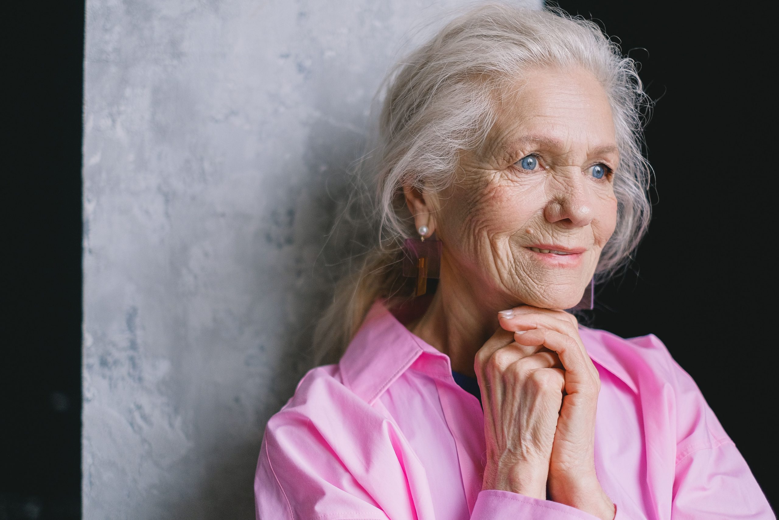 Older woman undergoing cancer treatment